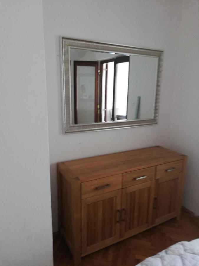 Apartmani Bono Primosten Exterior photo