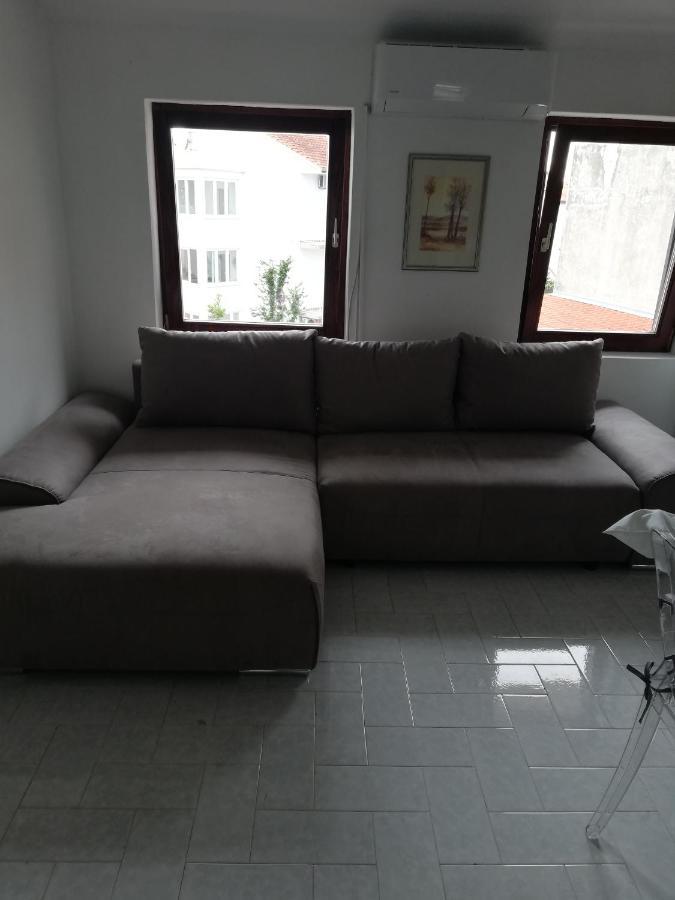 Apartmani Bono Primosten Exterior photo