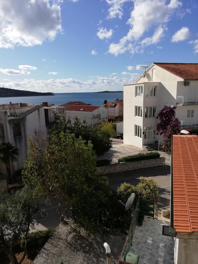 Apartmani Bono Primosten Exterior photo